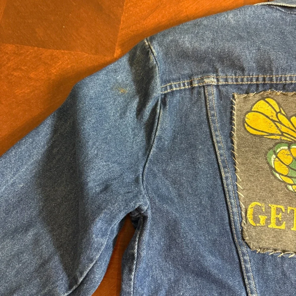 Vintage Rustler Denim Trucker‎ Jacket M Mickey's Get Stung Patch Punk Pins read